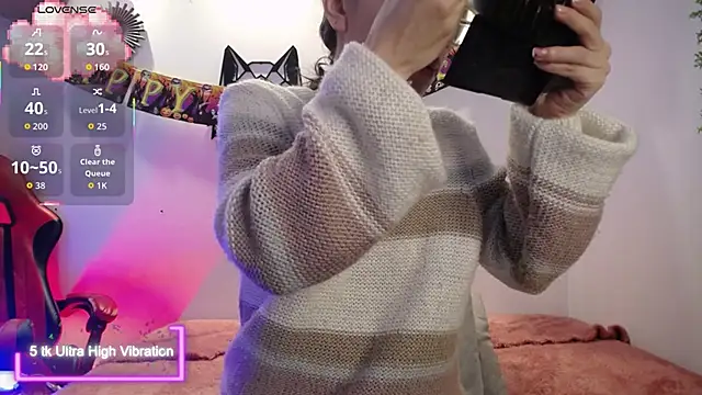 Katy Van online show from October 2025 08:53:02 PM