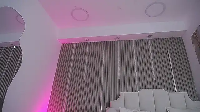 Katy Van online show from April 2026 08:48:02 PM