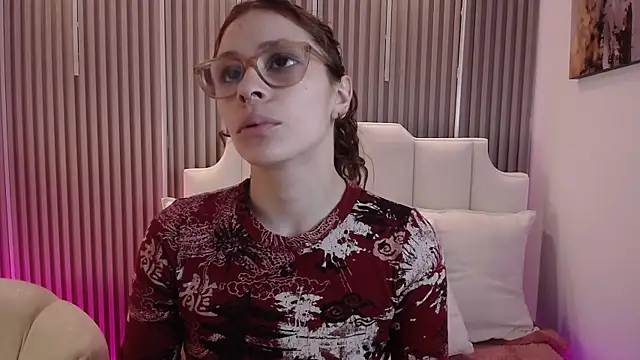 Katy Van online show from March 2026 08:22:01 PM