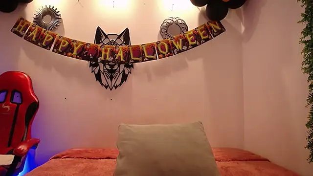 Katy Van online show from October 2025 08:41:02 PM