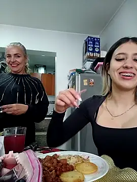 Snapshot of eva-2023 chatting on December 2025 05:50:02 PM eva-2023 online show from December 2025 05:50:02 PM