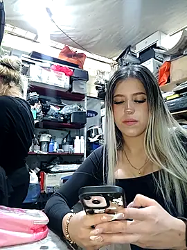 Snapshot of eva-2023 chatting on October 2025 08:32:02 PM eva-2023 online show from October 2025 08:32:02 PM