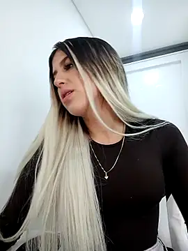 Snapshot of eva-2023 chatting on December 2025 12:42:01 AM eva-2023 online show from December 2025 12:42:01 AM