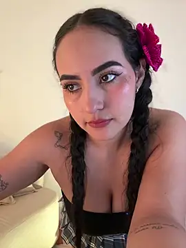 anniesweet02 online show from February 2026 12:08:01 AM