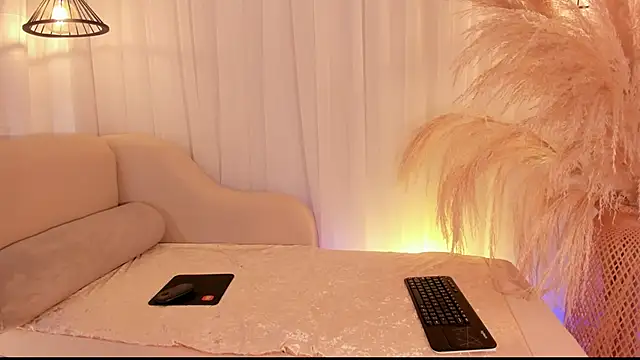 Snapshot of anniesweet02 chatting on October 2025 10:51:02 PM anniesweet02 online show from October 2025 10:51:02 PM