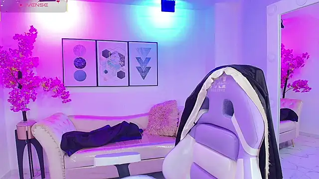 Isa reel online show from October 2025 12:38:02 PM