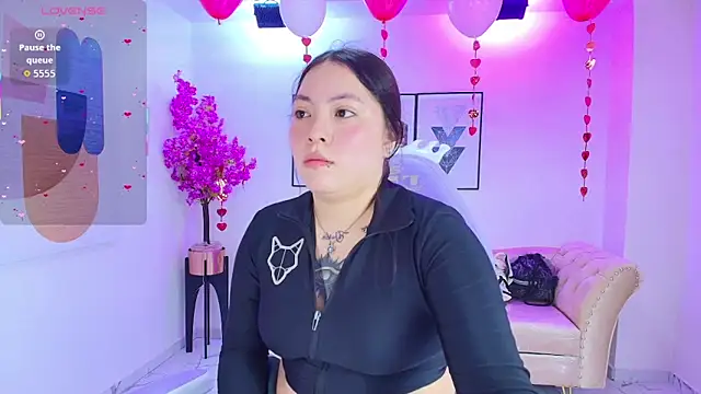 Snapshot of Isa_reel chatting on February 2026 07:58:01 PM Isa reel online show from February 2026 07:58:01 PM