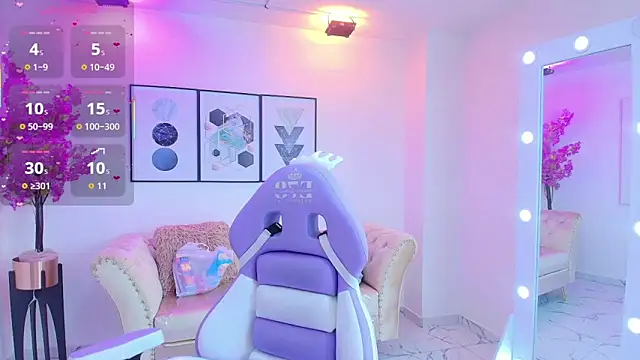 Isa reel online show from December 2025 07:48:01 PM