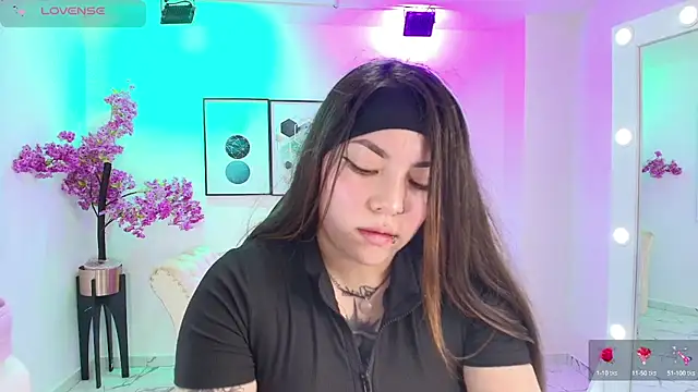 Isa reel online show from September 2025 07:49:01 PM