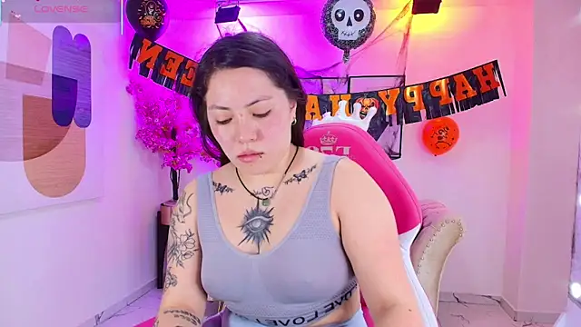 Isa reel online show from October 2025 06:15:01 PM