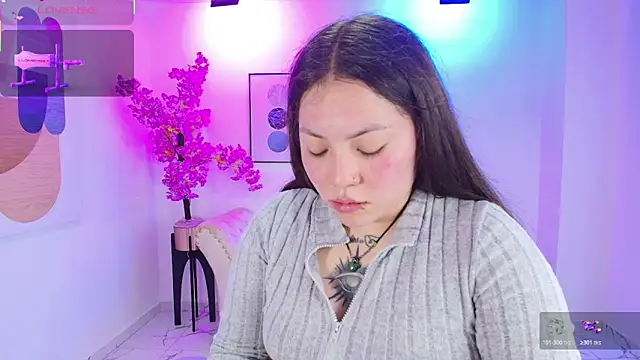 Isa reel online show from October 2025 07:58:01 PM