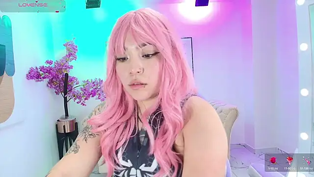 Isa reel online show from September 2025 07:51:02 PM