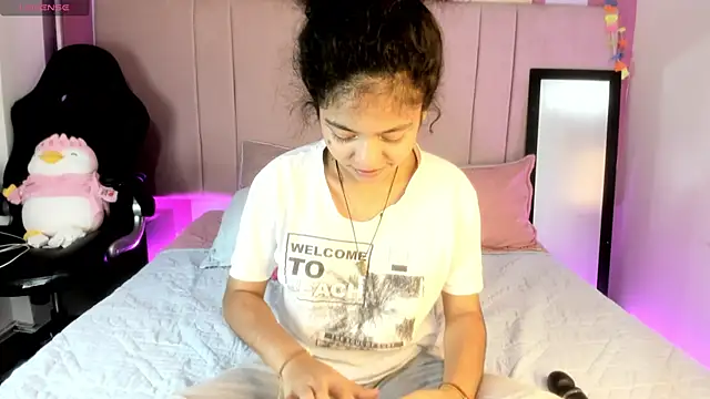 Snapshot of Winnifer_Gonzal chatting on March 2025 06:53:01 AM Winnifer Gonzal online show from March 2025 06:53:01 AM