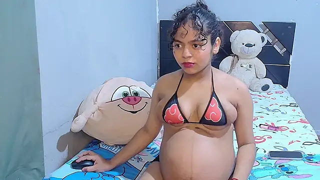 Snapshot of Winnifer_Gonzal chatting on October 2025 03:30:01 AM Winnifer Gonzal online show from October 2025 03:30:01 AM