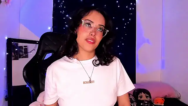 willow poisson online show from March 2025 08:38:02 PM
