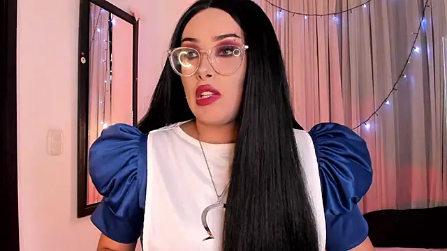 Snapshot of willow_poisson chatting on June 2026 06:02:02 PM willow poisson online show from June 2026 06:02:02 PM