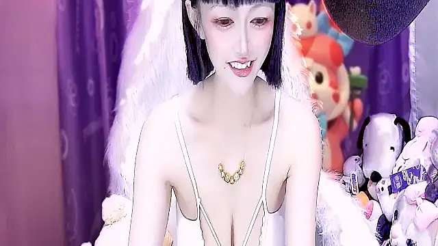 kumamon- online show from November 2025 04:00:01 PM