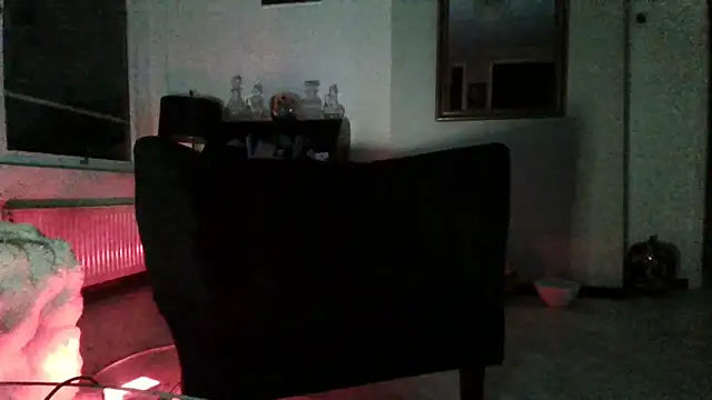 CharlotteVixxens online show from April 2026 02:57:02 AM