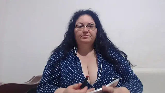 Nykyxo online show from April 2026 10:16:02 PM