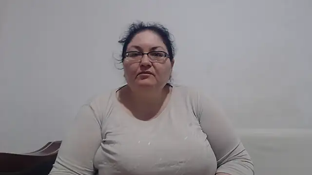 Nykyxo online show from April 2026 05:49:02 PM