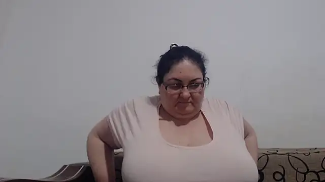 Snapshot of Nykyxo chatting on April 2026 09:16:02 PM Nykyxo online show from April 2026 09:16:02 PM