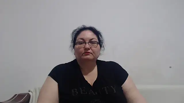 Snapshot of Nykyxo chatting on May 2026 12:00:02 AM Nykyxo online show from May 2026 12:00:02 AM