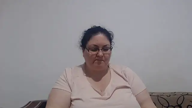Nykyxo online show from June 2026 01:19:02 PM