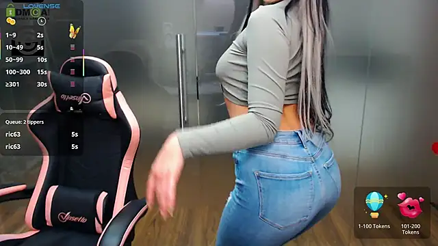 Anysa Reye online show from November 2025 02:54:01 PM