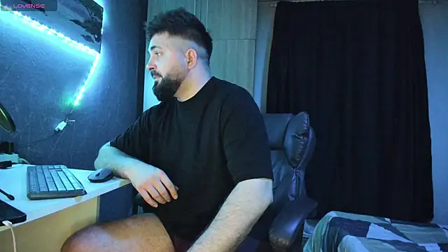 Snapshot of Eduu2322 chatting on March 2025 10:34:02 PM Eduu2322 online show from March 2025 10:34:02 PM