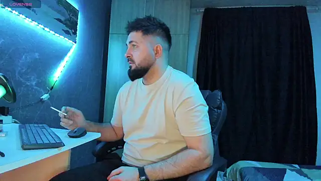 Snapshot of Eduu2322 chatting on February 2025 10:19:01 PM Eduu2322 online show from February 2025 10:19:01 PM