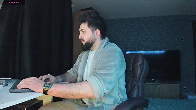 Snapshot of Eduu2322 chatting on January 2025 11:19:02 PM Eduu2322 online show from January 2025 11:19:02 PM