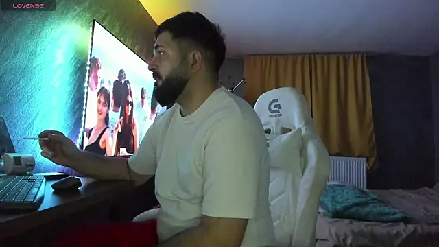 Eduu2322 online show from January 2026 11:11:02 PM