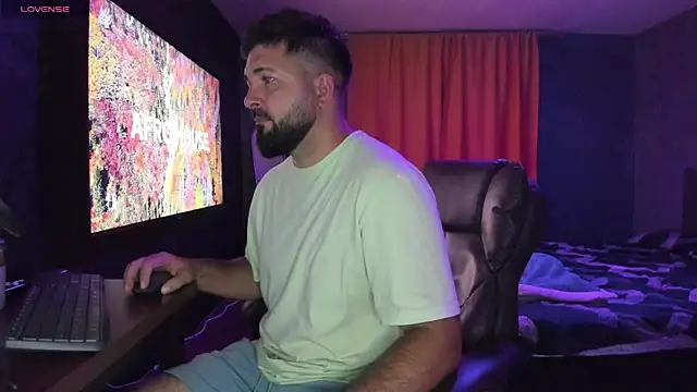 Snapshot of Eduu2322 chatting on September 2025 08:15:02 PM Eduu2322 online show from September 2025 08:15:02 PM