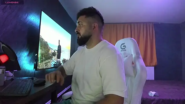 Snapshot of Eduu2322 chatting on November 2025 10:26:01 PM Eduu2322 online show from November 2025 10:26:01 PM