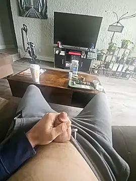 Snapshot of Cemg chatting on January 2025 03:57:02 PM Cemg online show from January 2025 03:57:02 PM