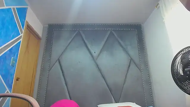 MeganMilF2 online show from February 2026 01:08:01 PM