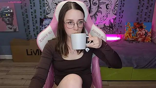 Sweet frosti online show from September 2025 03:38:02 AM