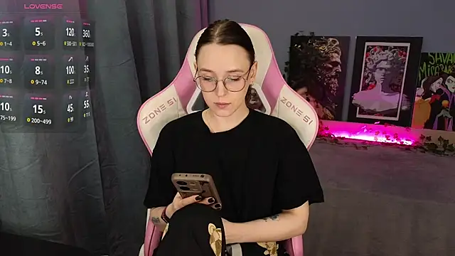 Sweet frosti online show from April 2026 04:05:02 AM