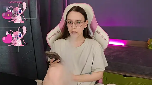 Snapshot of Sweet_frosti chatting on June 2026 03:46:02 AM Sweet frosti online show from June 2026 03:46:02 AM