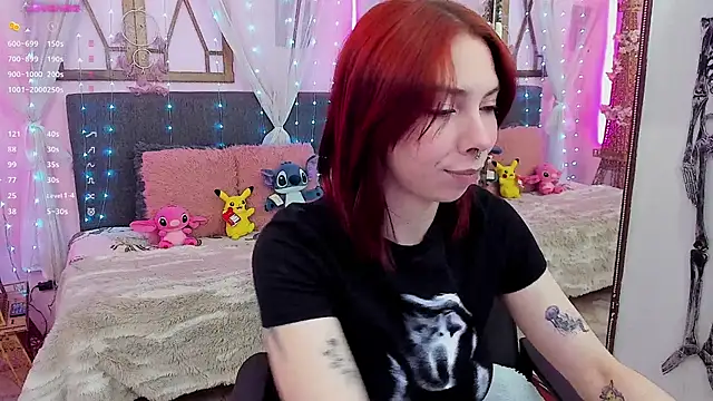 laura olssen online show from November 2025 12:31:02 PM