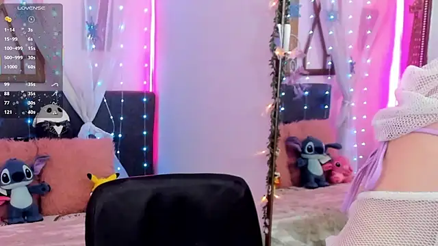 laura olssen online show from January 2026 12:21:01 PM