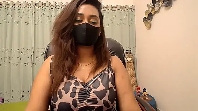 OH-Monica online show from November 2025 08:53:01 PM