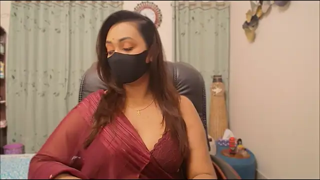 OH-Monica online show from December 2025 07:07:02 PM