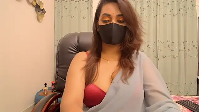 OH-Monica online show from November 2025 02:48:02 AM