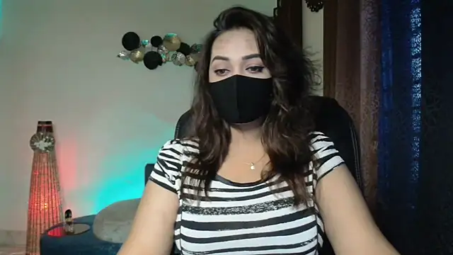 OH-Monica online show from September 2025 02:49:02 AM