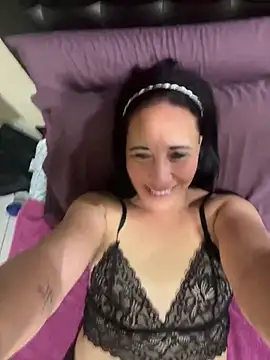 Neecy Carter online show from February 2026 07:25:01 PM