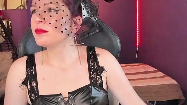 Snapshot of MilaniMinxx chatting on January 2025 07:35:02 PM MilaniMinxx online show from January 2025 07:35:02 PM