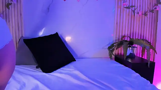 AdammClark1 online show from September 2025 09:39:01 PM