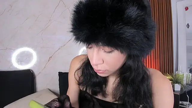 AdammClark1 online show from March 2025 08:59:01 PM