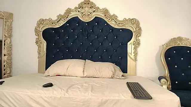 Snapshot of thecrazyadamss_ chatting on November 2025 04:22:02 PM thecrazyadamss online show from November 2025 04:22:02 PM